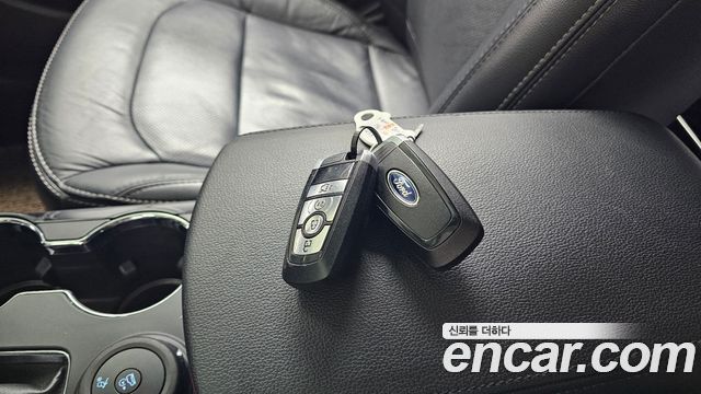 Ford Explorer 2.3 Limited 4WD 5th 2018 — фото 16
