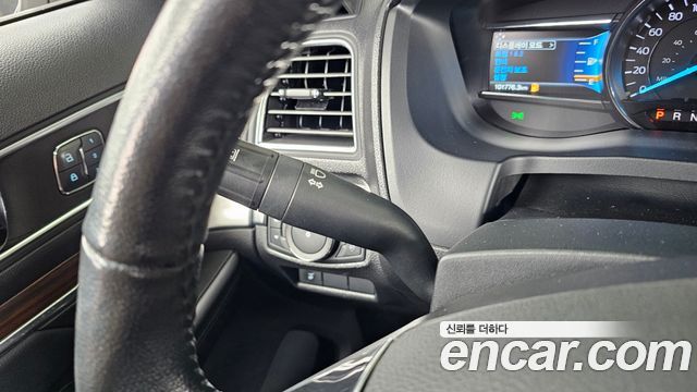 Ford Explorer 2.3 Limited 4WD 5th 2018 — фото 34