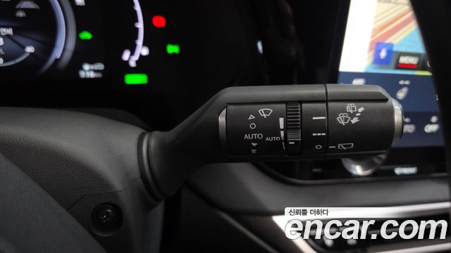 Lexus RX350h (V) Luxury 2023 — фото 33