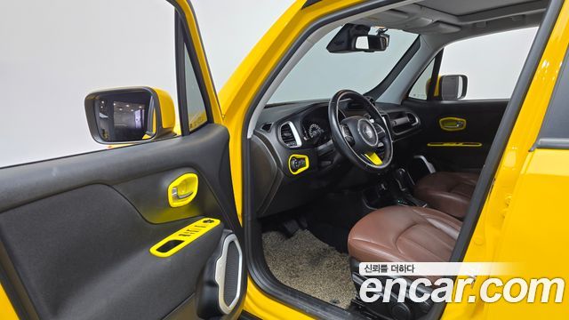 Jeep Renegade 2.4 Longitude High 2018 — фото 10