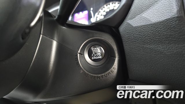 Jeep Renegade 2.4 Longitude High 2018 — фото 17
