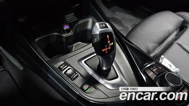 BMW 1 Series (F20) 118d Sport 5Door 2017 — фото 9