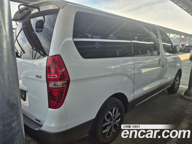 Hyundai Grand Starex 4WD 11-Seater Wagon Modern Special 2018 — фото 3