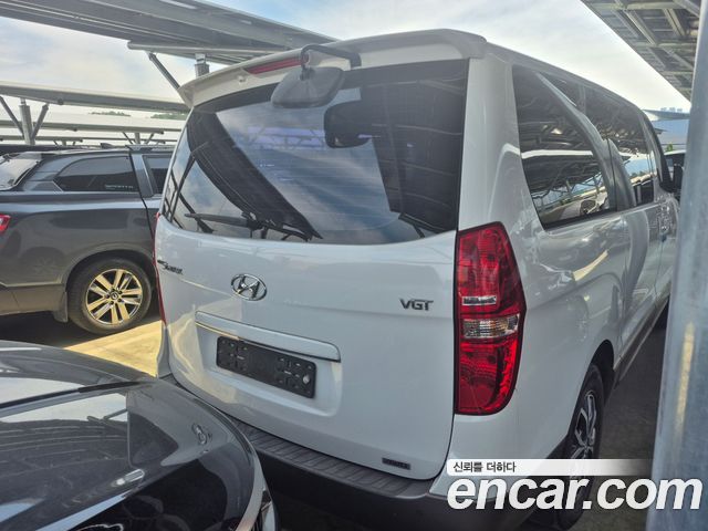 Hyundai Grand Starex 4WD 11-Seater Wagon Modern Special 2018 — фото 4