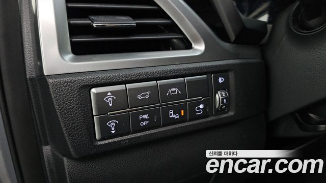 KG Mobility (SsangYong) Beautiful Korando Diesel 1.6 2WD Pantastic 2019 — фото 18