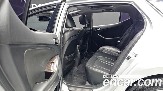 Kia K5 LPI Prestige 2013 — фото 12