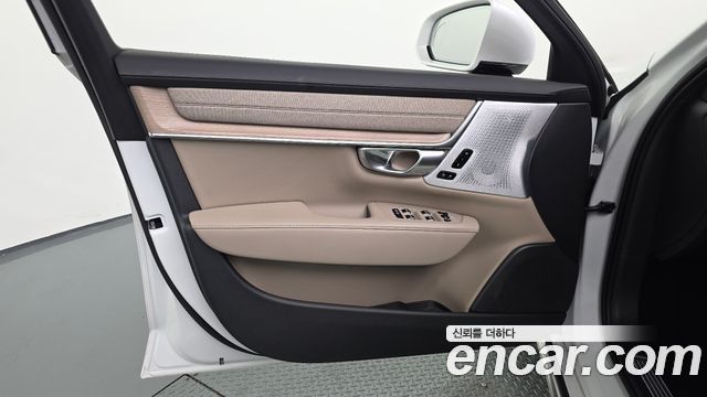 Volvo S90 B5 Ultra Bright 2026 — фото 24