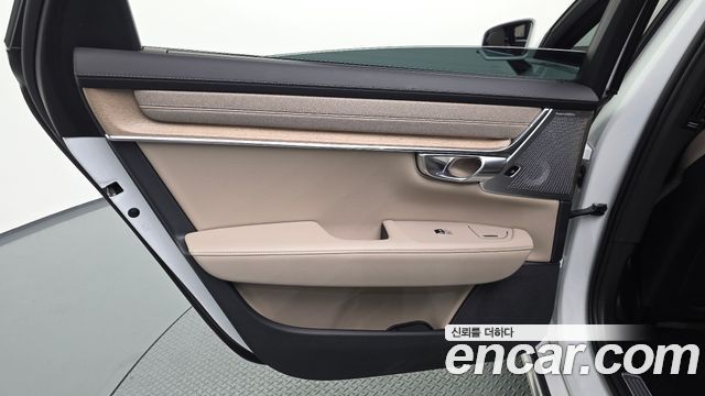 Volvo S90 B5 Ultra Bright 2026 — фото 25