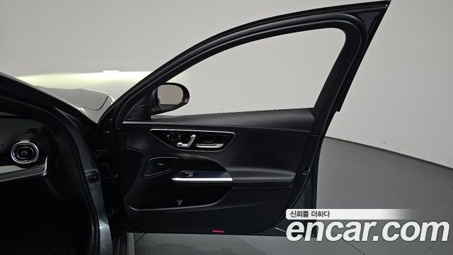 Mercedes-Benz C-Class (W206) C300 AMG Line 2022 — фото 24