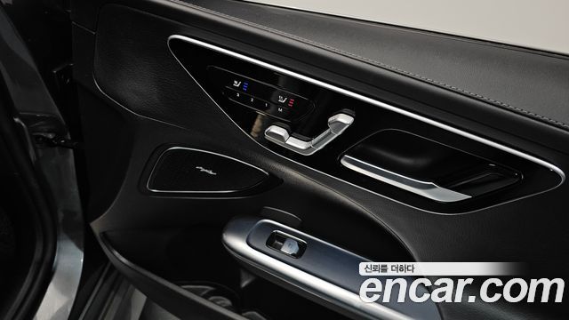 Mercedes-Benz C-Class (W206) C300 AMG Line 2022 — фото 35