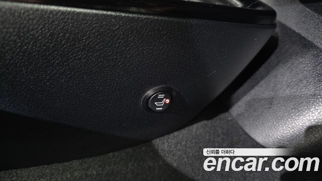 Toyota Prius (IV) 1.8 E 2018 — фото 30