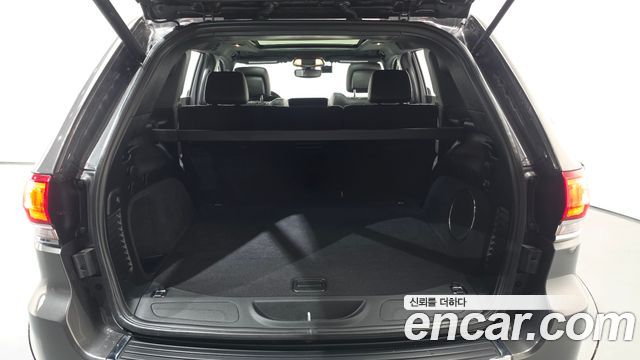 Jeep Grand Cherokee 3.6 Limited WK2 2021 — фото 27