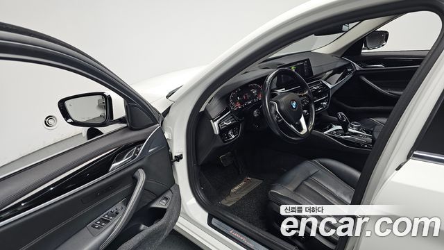 BMW 5 Series (G30) 520i Luxury 2020 — фото 10