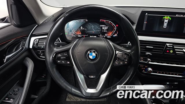 BMW 5 Series (G30) 520i Luxury 2020 — фото 13