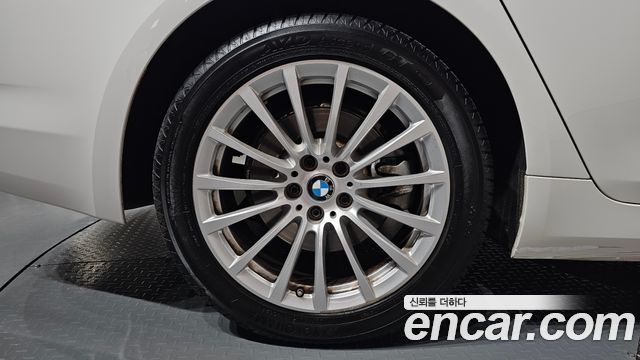 BMW 5 Series (G30) 520i Luxury 2020 — фото 21