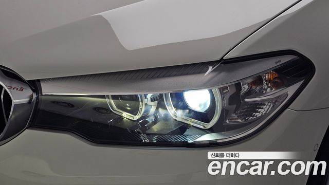 BMW 5 Series (G30) 520i Luxury 2020 — фото 22
