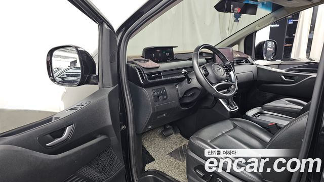 Hyundai Staria Cargo 5-Seater Modern 2022 — фото 10