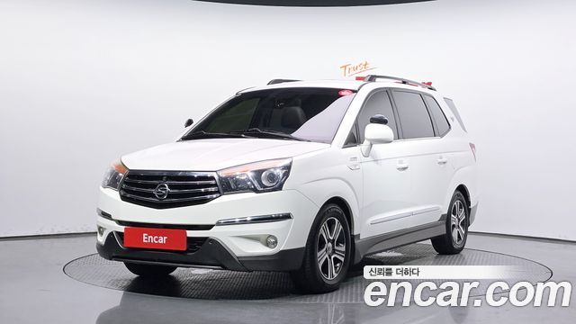 KG Mobility (SsangYong) Korando Turismo 4WD RT 9-seater