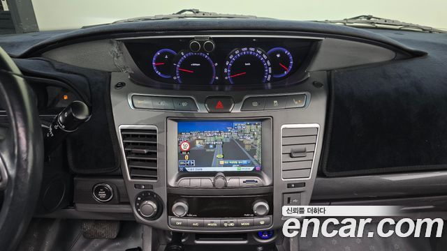 KG Mobility (SsangYong) Korando Turismo 4WD RT 9-seater 2015 — фото 13