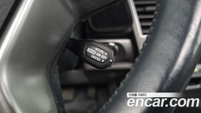 KG Mobility (SsangYong) Korando Turismo 4WD RT 9-seater 2015 — фото 30