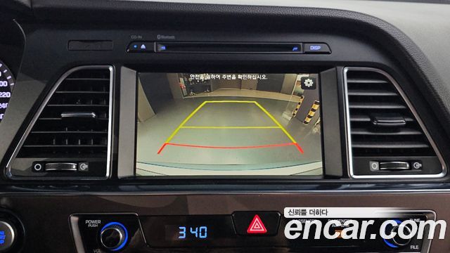 Hyundai Sonata (LF) 2.0 Care+ 2017 — фото 15