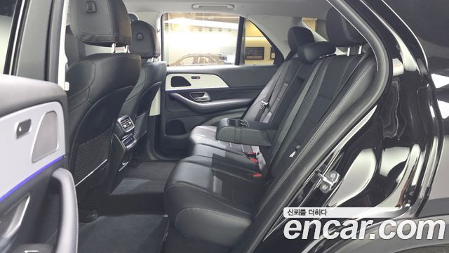 Mercedes-Benz GLE-Class (W167) GLE300d 4MATIC 2020 — фото 12