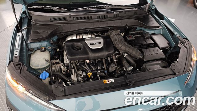 Hyundai Kona 1.6 Turbo 2WD Modern Tech 2018 — фото 6
