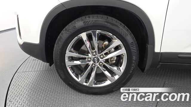 Kia Sorento R Diesel 2.0 2WD Prestige 2014 — фото 5