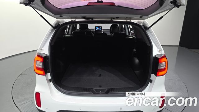 Kia Sorento R Diesel 2.0 2WD Prestige 2014 — фото 20