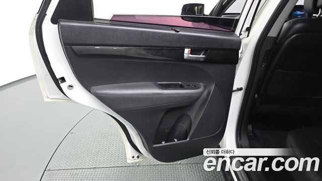 Kia Sorento R Diesel 2.0 2WD Prestige 2014 — фото 25