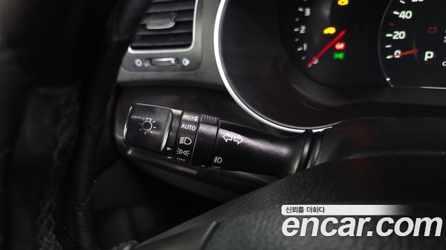 Kia Sorento R Diesel 2.0 2WD Prestige 2014 — фото 28