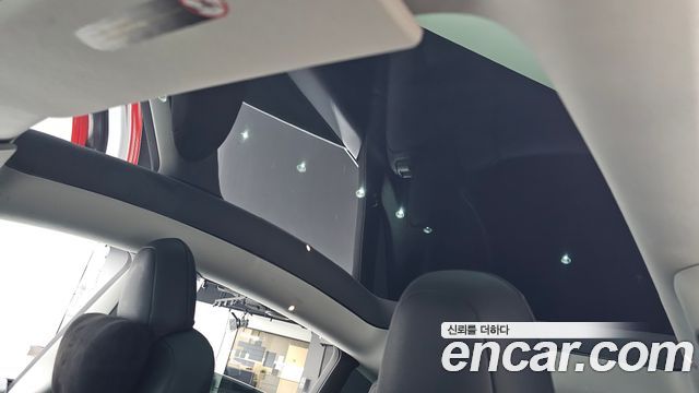 Tesla Model Y Long Range AWD 2022 — фото 17