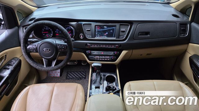 Kia Carnival Gasoline 9-Seater Noblesse Special 2019 — фото 7