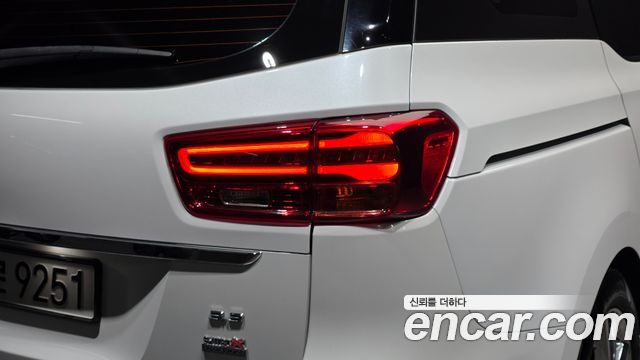 Kia Carnival Gasoline 9-Seater Noblesse Special 2019 — фото 23