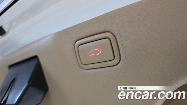 Kia Carnival Gasoline 9-Seater Noblesse Special 2019 — фото 31