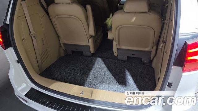 Kia Carnival Gasoline 9-Seater Noblesse Special 2019 — фото 32