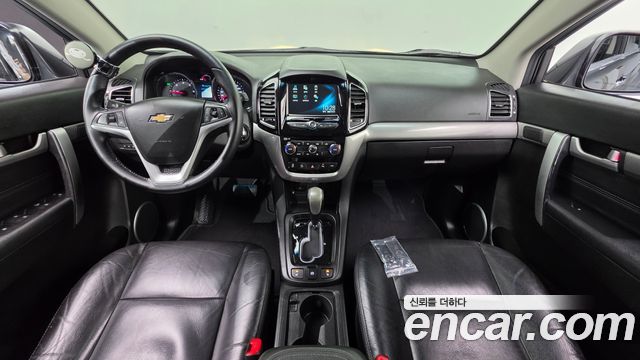 Chevrolet Captiva 2WD LTZ 2016 — фото 7