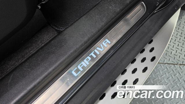 Chevrolet Captiva 2WD LTZ 2016 — фото 19