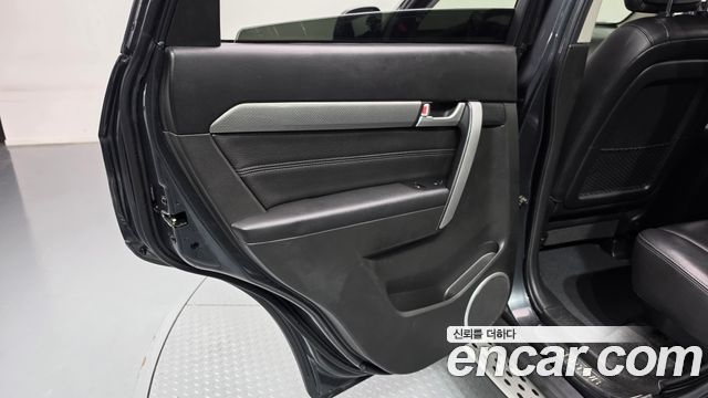 Chevrolet Captiva 2WD LTZ 2016 — фото 25