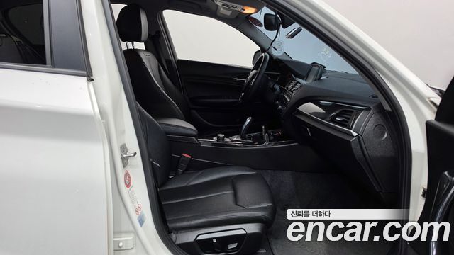 BMW 1 Series (F20) 118d Urban Pack1 5Dr 2014 — фото 11