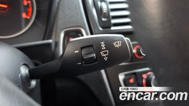BMW 1 Series (F20) 118d Urban Pack1 5Dr 2014 — фото 17