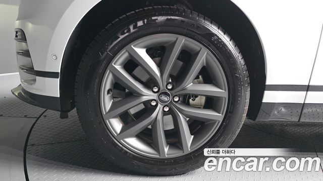 Land Rover Range Rover Velar 2.0 P250 Dynamic SE 2026 — фото 5