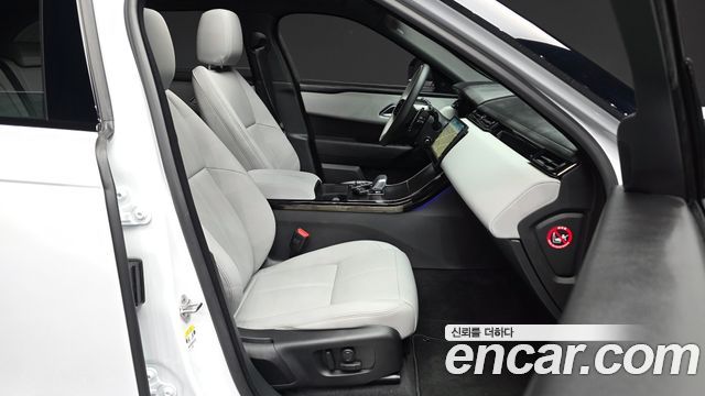 Land Rover Range Rover Velar 2.0 P250 Dynamic SE 2026 — фото 11