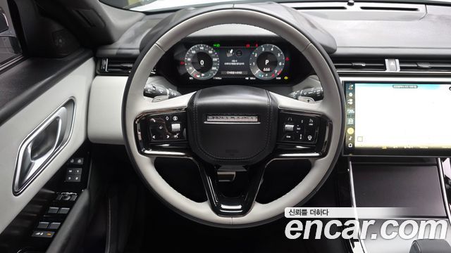 Land Rover Range Rover Velar 2.0 P250 Dynamic SE 2026 — фото 13