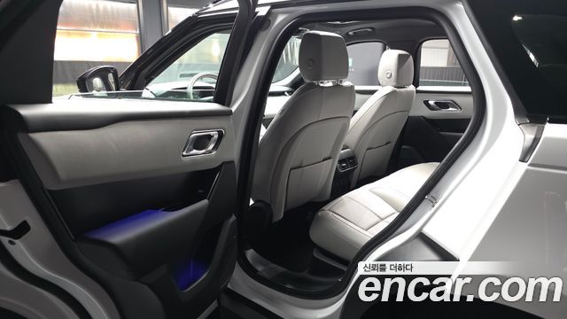 Land Rover Range Rover Velar 2.0 P250 Dynamic SE 2026 — фото 26