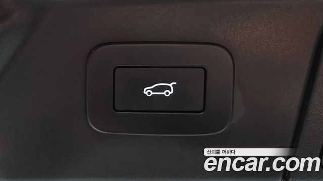 Land Rover Range Rover Velar 2.0 P250 Dynamic SE 2026 — фото 29