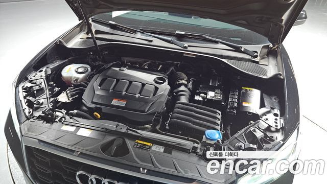 Audi Q2 35 TDI Premium 2023 — фото 6