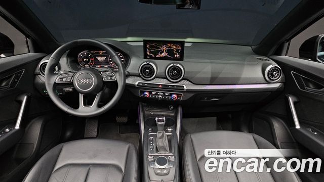 Audi Q2 35 TDI Premium 2023 — фото 7