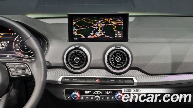 Audi Q2 35 TDI Premium 2023 — фото 20