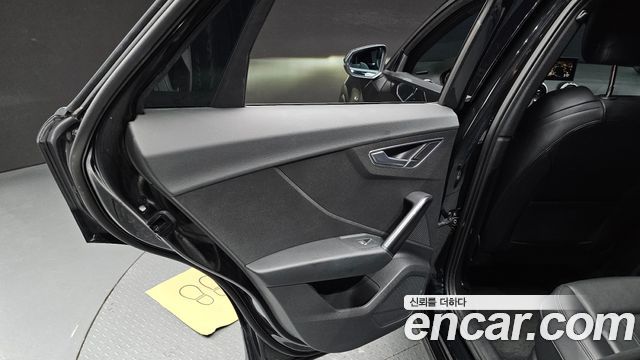 Audi Q2 35 TDI Premium 2023 — фото 25